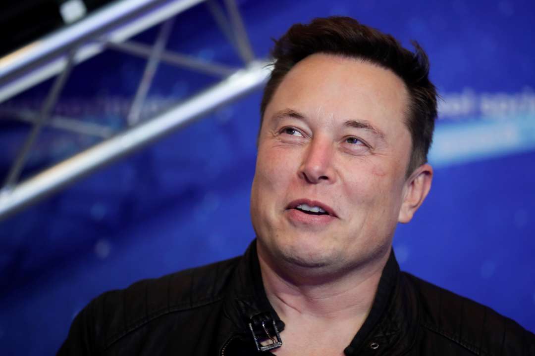 Ілон Маск висміяв Безоса за друге місце в списку Forbes