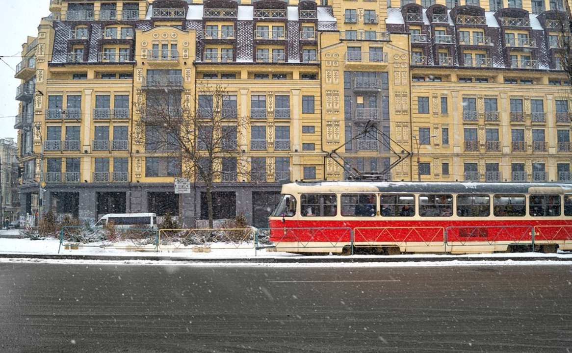 В Киеве возобновили ход электротранспорта
