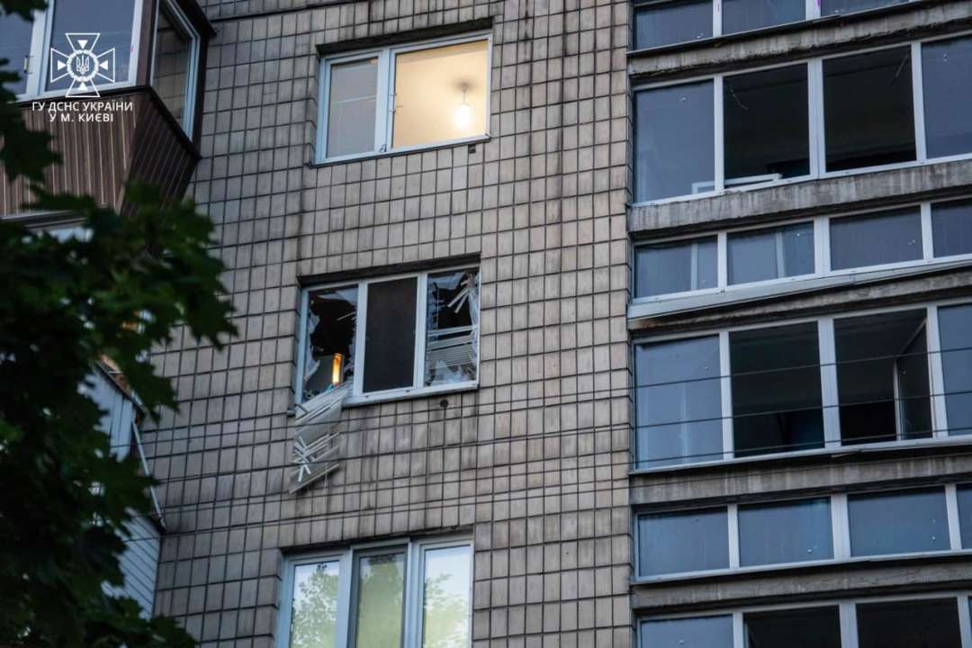 Ворог завдав ракетного удару по Києву: 30 цілей знищила ППО