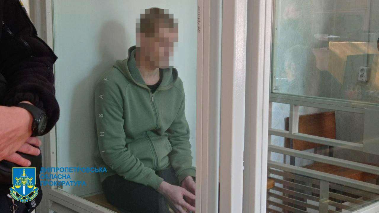 СБУ поймала оккупанта, который пытал жителей Херсонской области/Фото: СБУ/Telegram Задержанный российский оккупант