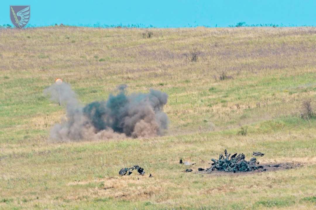 Бойцы 79-й ОДШБр отбили массированную атаку россиян в Донецкой области Бойцы 79-й ОДШБр отбили массированную атаку россиян в Донецкой области