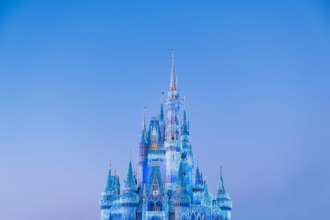 Фото: Unsplash/Автор - Brian McGowan Disney переносят премьеры долгожданных блокбастеров