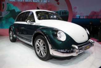 фото: insideevs У Китаї презентували вінтажний електромобіль
