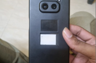 Фото: @ONLEAKS Так светится или нет: в Сеть "слили" дизайн Nothing Phone (2a)